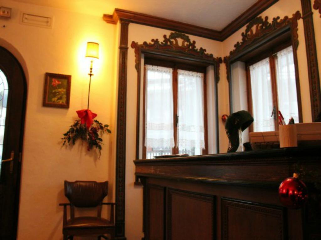 Hotel Capannina Кортина д'Ампецо Екстериор снимка